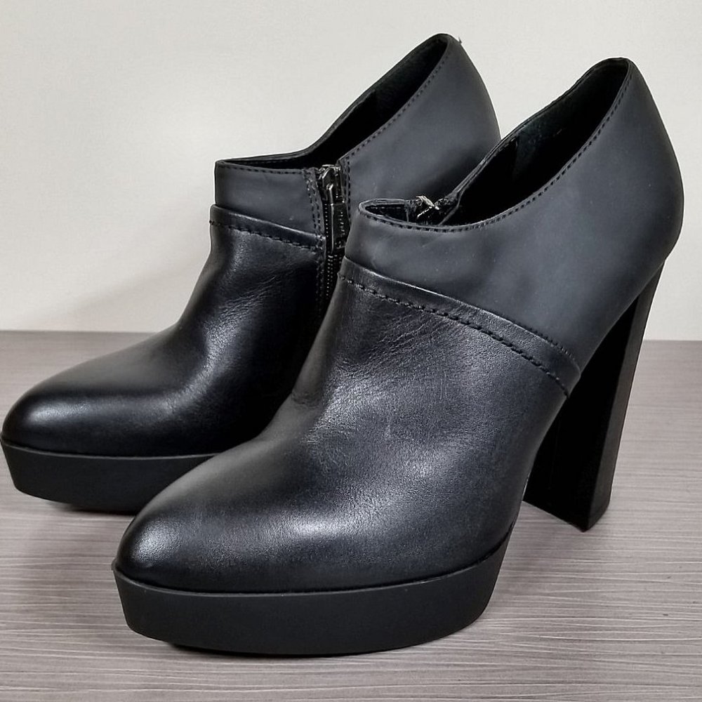 Tiff Platform Pump, Black Leather, Womens Size 8.5 / 39